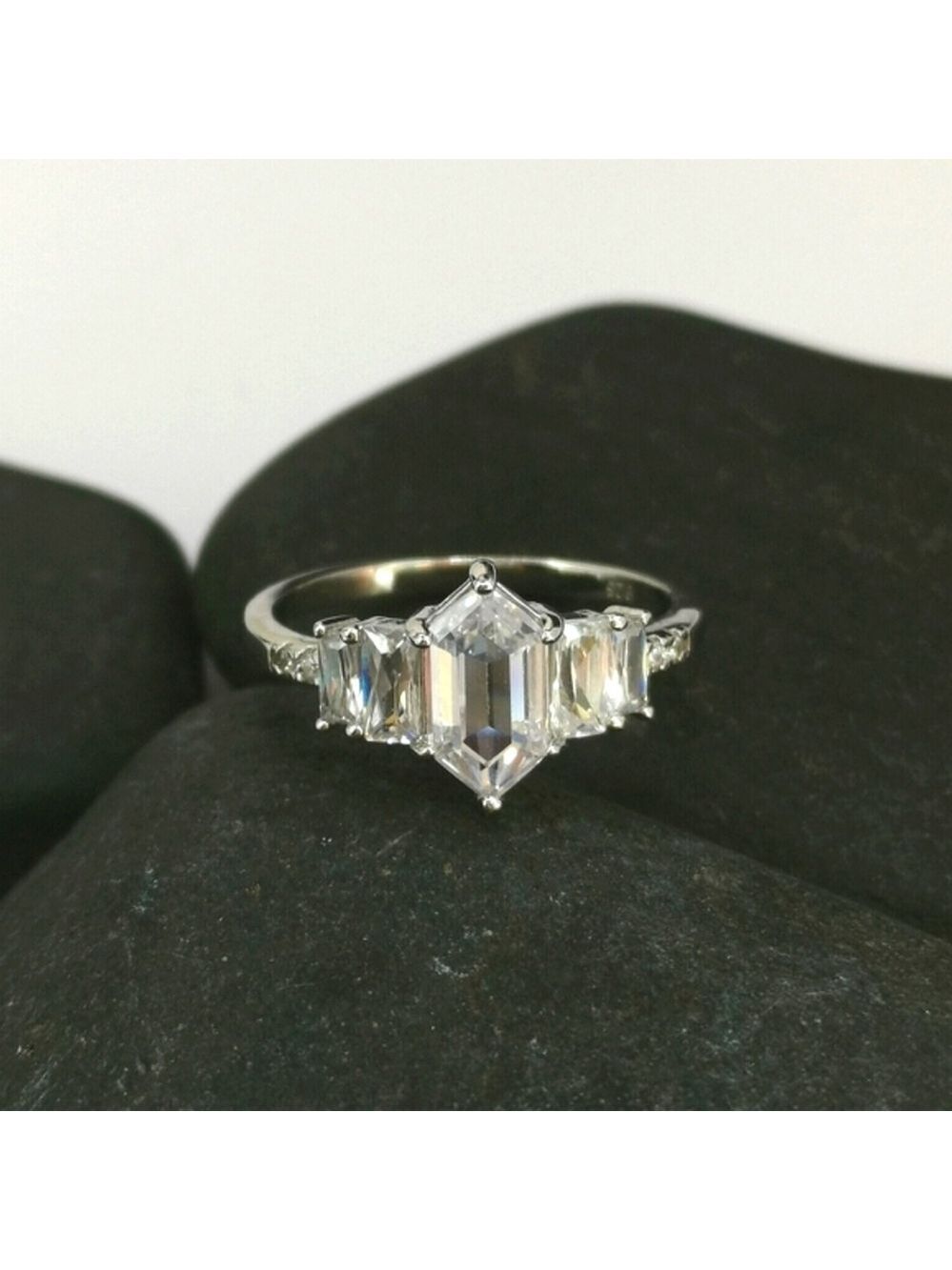 Sterling Silver CZ Ring Size 8 🆕